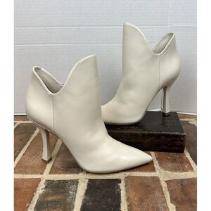 Gianni Bini Calista White Leather Ankle Bootie High Kitten Heel Women's 10